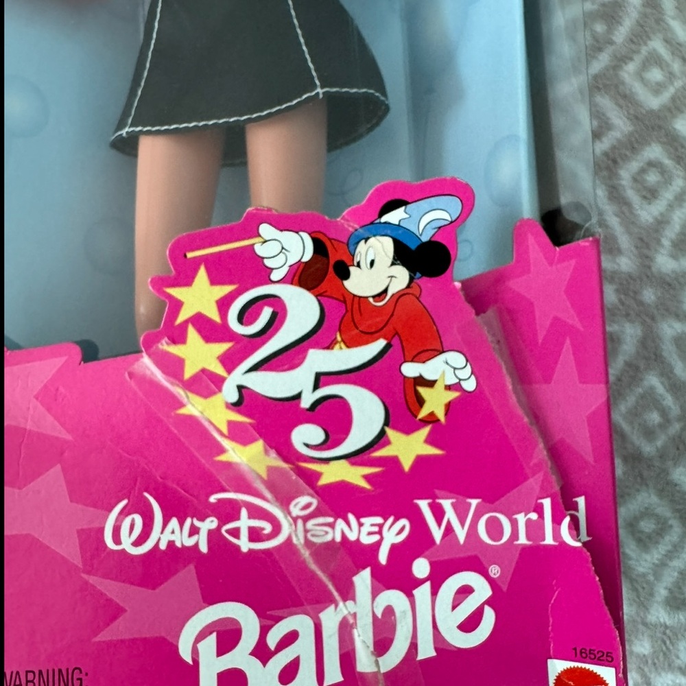 Barbie Walt Disney World 25th Anniversary Doll with Pink Accents Mattel - Picture 2 of 7